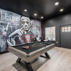 Cinema House - Theatre Room, Pool Table