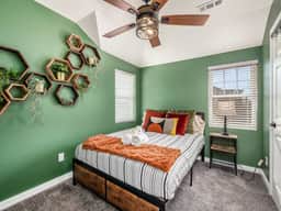 Jenny's Palace In The Heart of Columbus! - Image 3