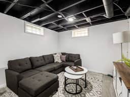 The House of Cards - Beautiful Home in Columbus ! - Image 5