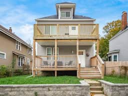 OSU Retreat: 5BR Boho Home with Free Parking - Image 2