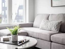 The Modern Chic 1BR Executive Suite l 24/7 Gym - Image 5