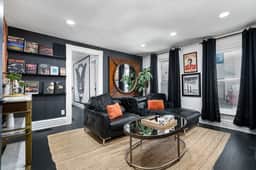 Mozart Flat with Hot Tub! Free Parking! - Image 2