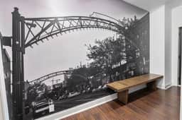 Convention Center Townhouse - Image 2