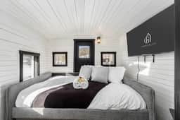 The Caboose + Pickleball, Hot Tub, Private Trail - Image 2