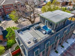The Highline - Downtown Rooftop Escape - Image 5
