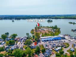 Fox Island Lakefront Retreat - Image 5