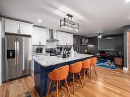 Rock & Roll House: PingPong, Hot Tub, Theatre Area - Image 3