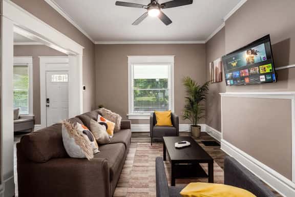Perfect Stay - 2 Bedrooms - Columbus! - Image 1