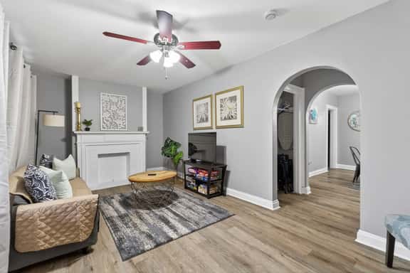 The Oakwood Haven - Near German Village - Image 1