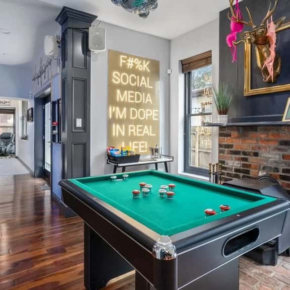 Short North Clubhouse w/Hot Tub! Free Parking! - Image 1