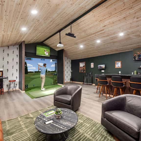 Elysium: Golf Sim, Sauna, Cold Plunge, Hot Tub - Image 1