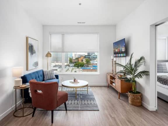 Lovely Blue Boho 1BR Suite - Columbus! - Image 4