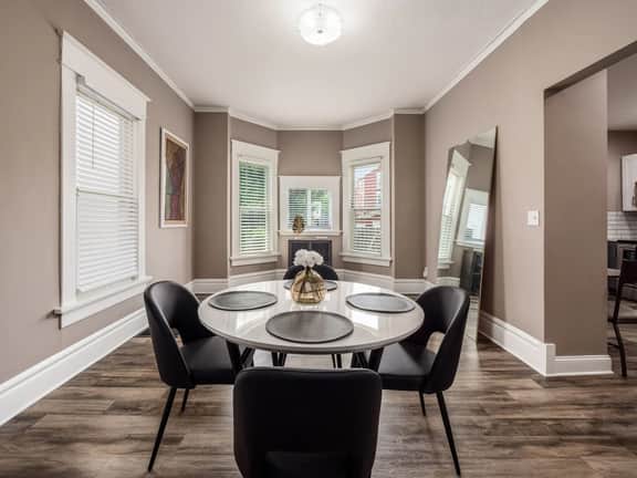Perfect Stay - 2 Bedrooms - Columbus! - Image 4