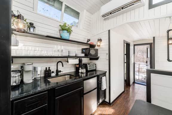 The Caboose + Pickleball, Hot Tub, Private Trail - Image 5