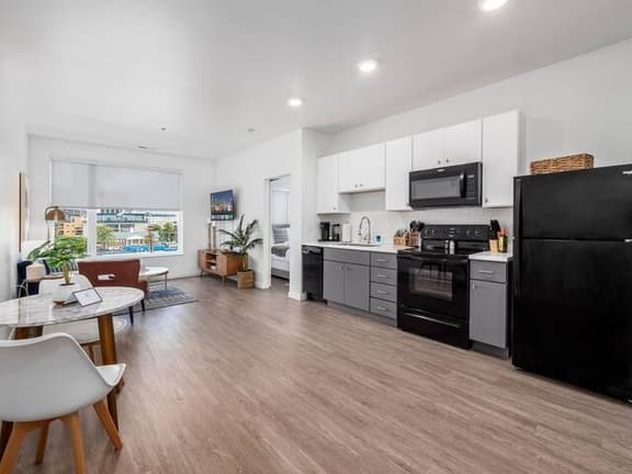 Lovely Blue Boho 1BR Suite - Columbus! - Image 1