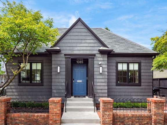Schiller Park Cottage! - Image 1