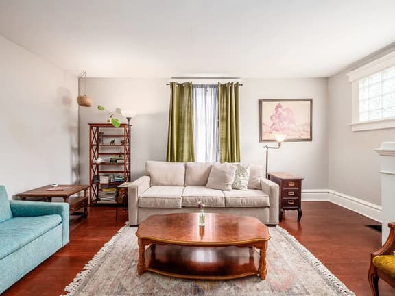 The Vintage Getaway - 3 Bedrooms - Columbus! - Image 1
