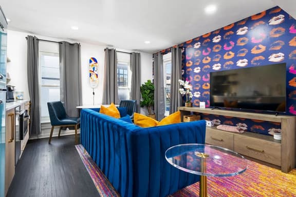 Moxie Flat / High Street / Free Parking! - Image 1