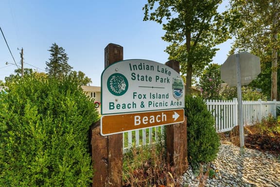 Fox Island Lakefront Retreat - Image 1